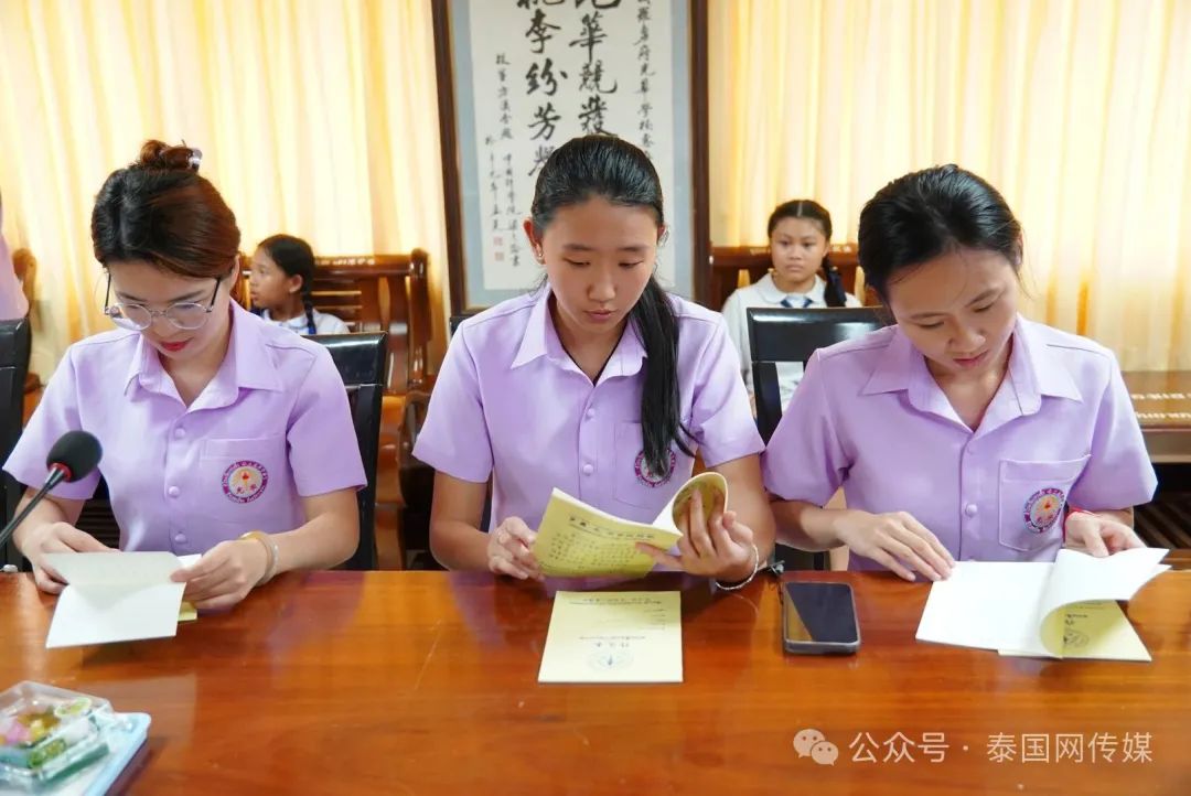 2025-10-23_190626_410.jpg 2025-10-23_190626_410.jpg