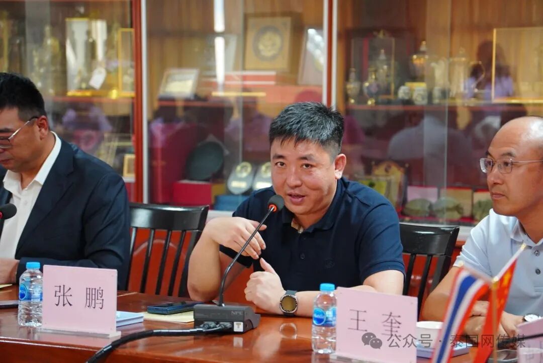 2025-10-23_191213_409.jpg 2025-10-23_191213_409.jpg